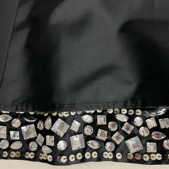 Spanner Midi Maxi Skirt Bedazzled Crystal Hemline Size 6 Black Sequins Tulip New - Picture 3 of 8